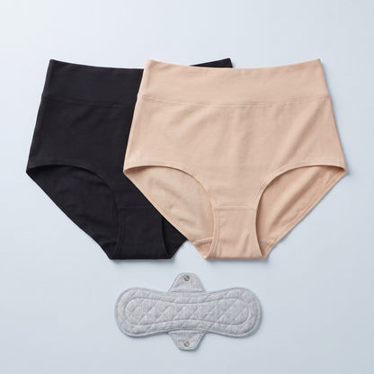Confezione da 2 slip, uno nero e uno beige, con 1 assorbente lavabile